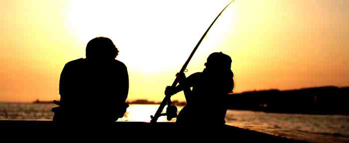 father-daughter-fishing